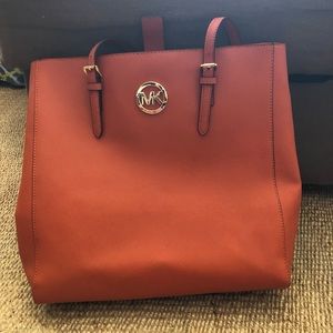 Michael Kors Jet Set Tote Handbag